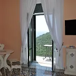 Konukevi Sul Mare 4*