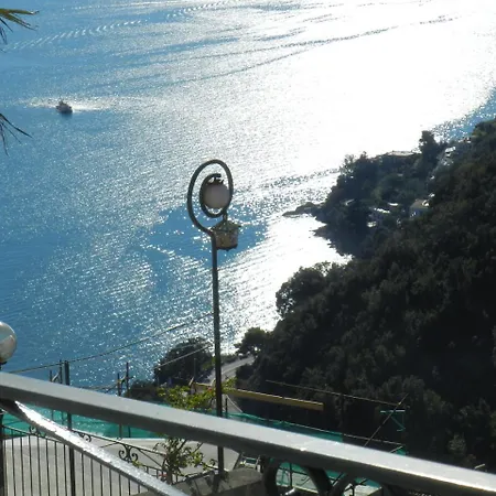 Sul Mare Affittacamere Vietri